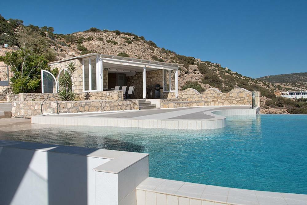 Evilia Luxury Villa أموبي المظهر الخارجي الصورة